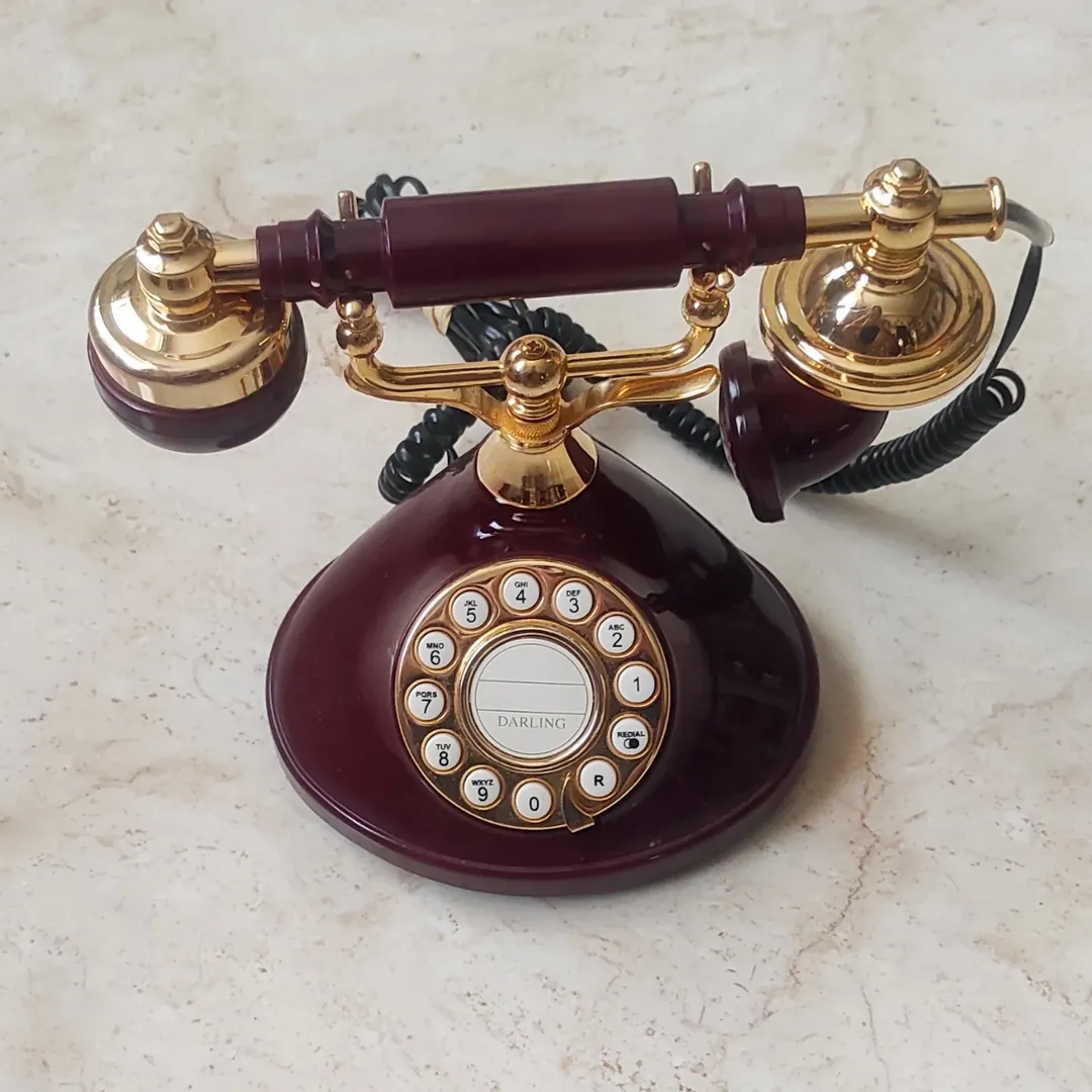 تلفن رومیزی فرانسوی طرح رترو ریبیلت